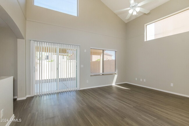 Photo - 14708 W Carlin Dr