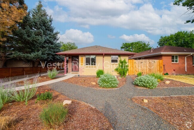 Building Photo - 3680 Grape St Rental