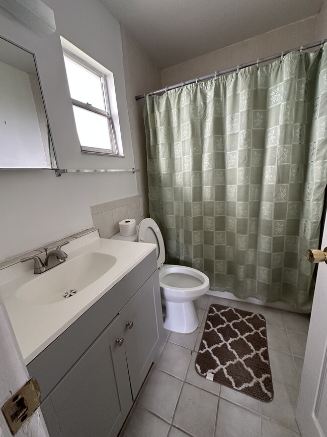 Bath - Ocean Shore Villa