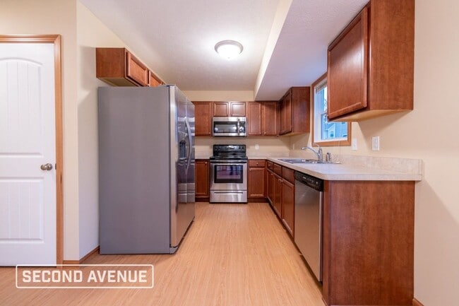 Photo - 409 Station 44 Pl