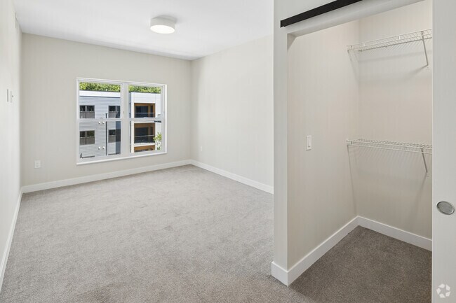 3BR, 2BA - 1,323SF - Primary Bedroom