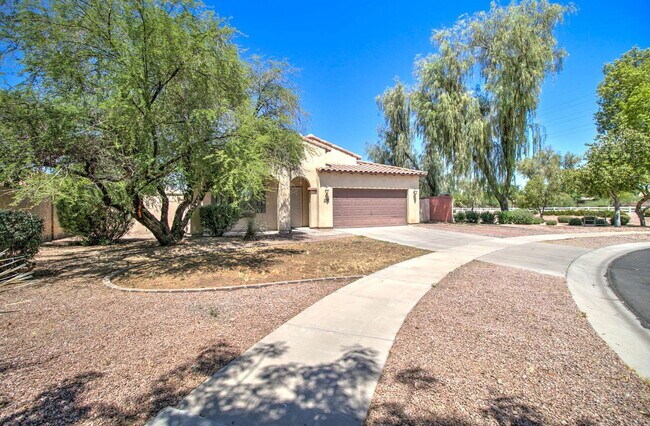 Photo - 4836 S Summit Ct