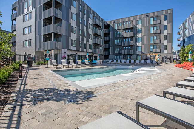 Building Photo - Arte KC Rental