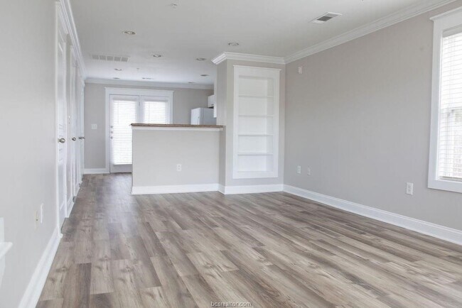 Photo - 1725 Harvey Mitchell Pkwy S Unit 2321