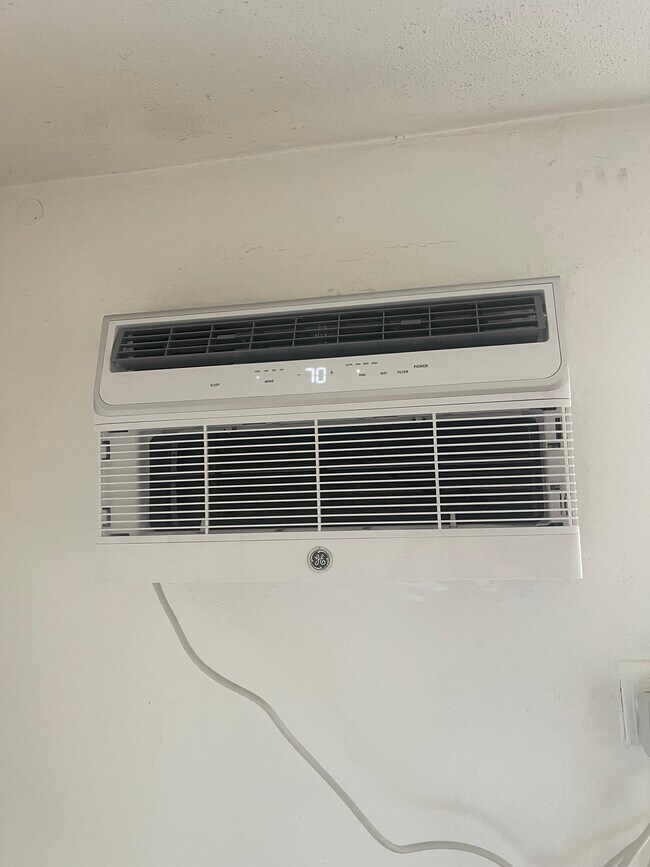 Photo - 224 Main St Unit 1B