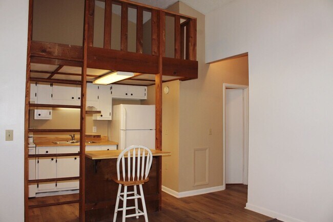 Photo - 1422 Humes Ave NE Unit 1422 Humes B