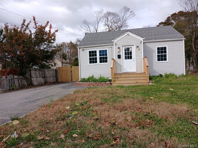 Photo - 49 Swezey St