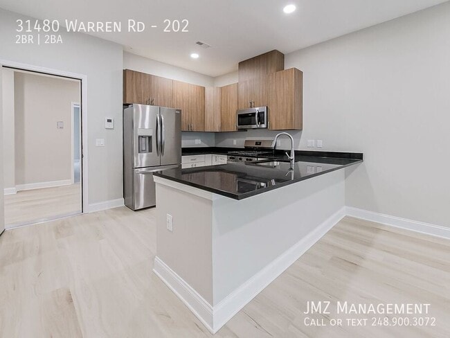 Photo - 31480 Warren Rd Unit 202