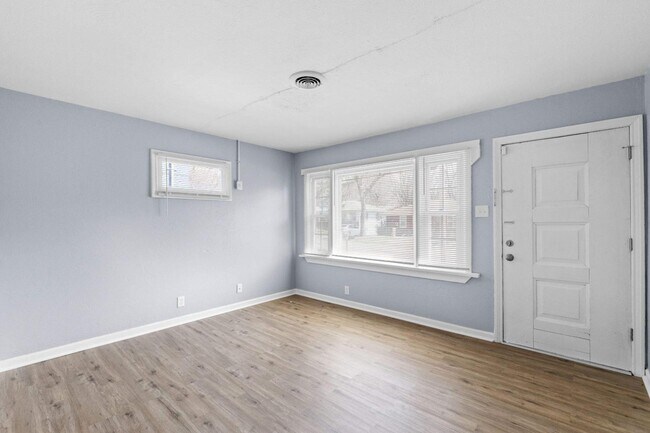 251 Elbring Dr