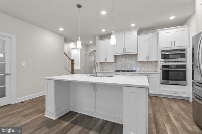 Photo - 10513 Rossini Ln