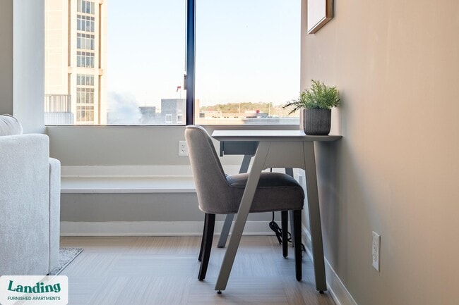 Photo - 600 19th St N Unit 602.1407323