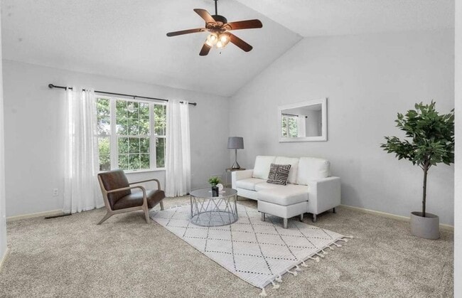 Photo - 2352 Catskill Ct