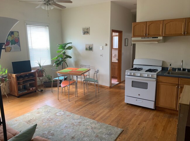 Building Photo - 27 Park St Unit 1 Rental