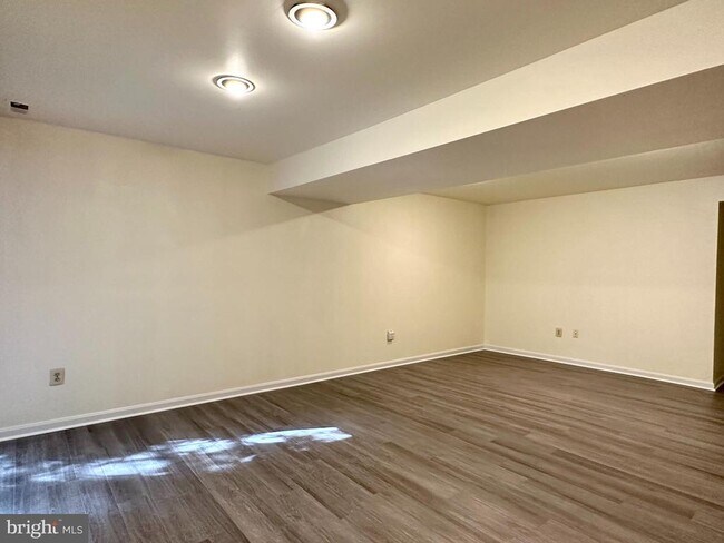 Photo - 1133 Ingate Rd