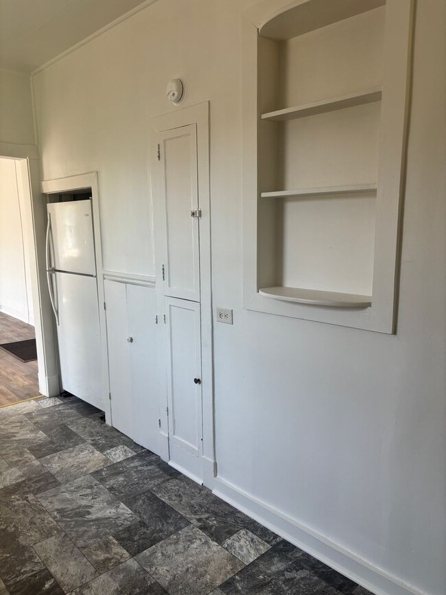 Photo - PRICE REDUCED! 3 Bedroom House