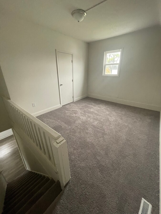 Photo - 428 E 2nd St