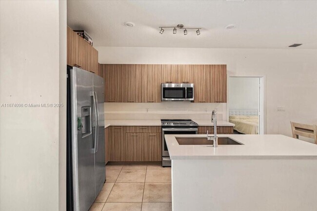 Photo - 4636 NW 84th Ave Unit 13