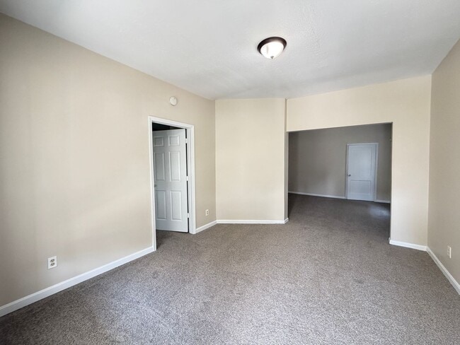 Photo - 1411 Sale Ave