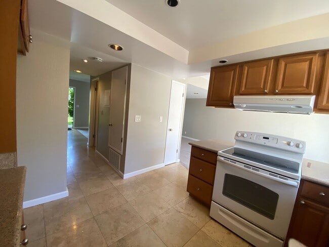 Photo - 1567 Ivycreek Cir