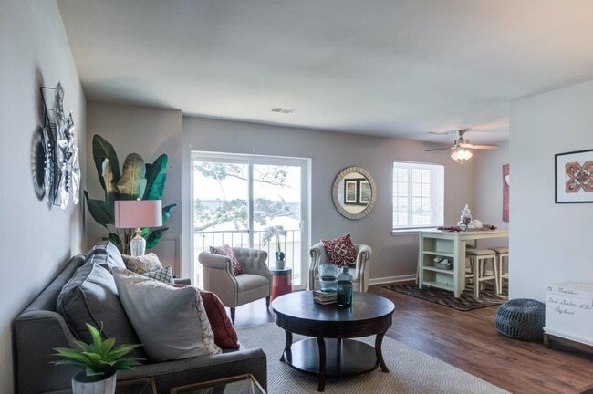 Eagles Crest Apartment Homes