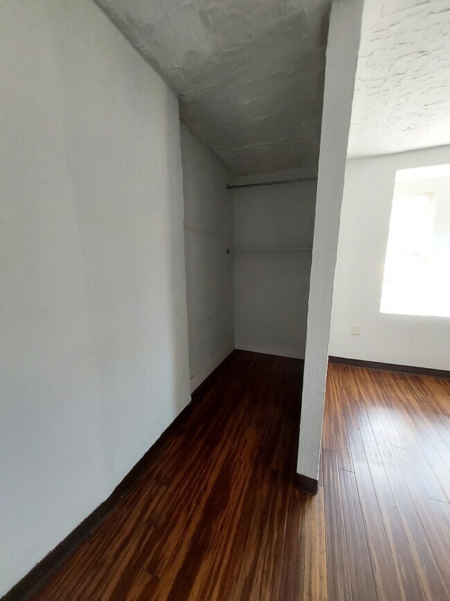 Photo - 1402 Sarah St Unit Aprt 3