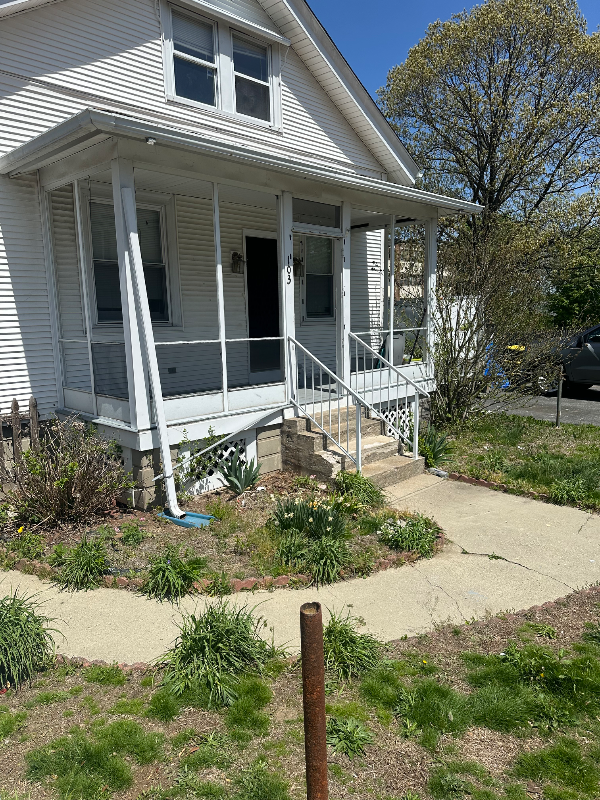 Photo - 103 Henrietta St House