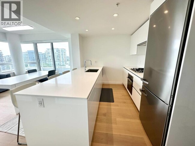 Photo - 5766 Gilbert Rd. Unité 120X