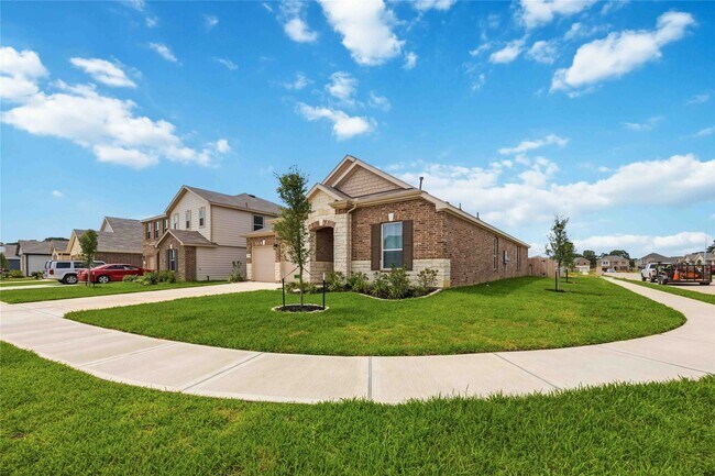Photo - 18206 Spruce Cottage Dr