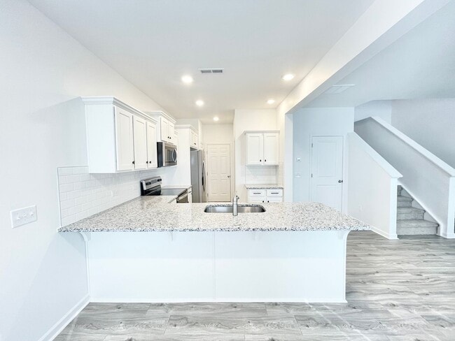 Photo - 3 br Paired Home minutes from I-77 and I-40 Tour today! MOVE IN SPECIAL