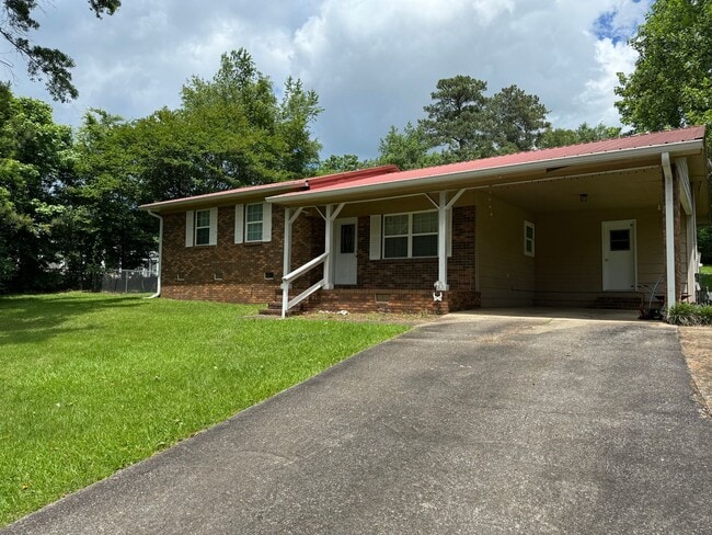 Building Photo - 3 bed/2 bath home- Alexandria, AL