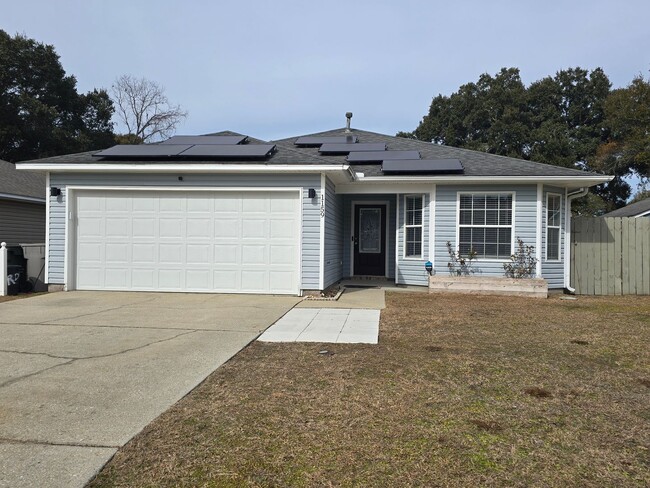 Pensacola 3 bed/ 2 bath - Pensacola 3 bed/ 2 bath House