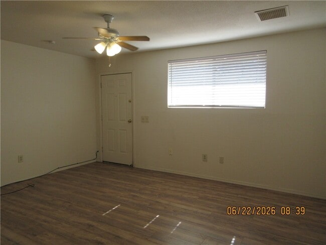 Photo - 3096 E Butler Ave