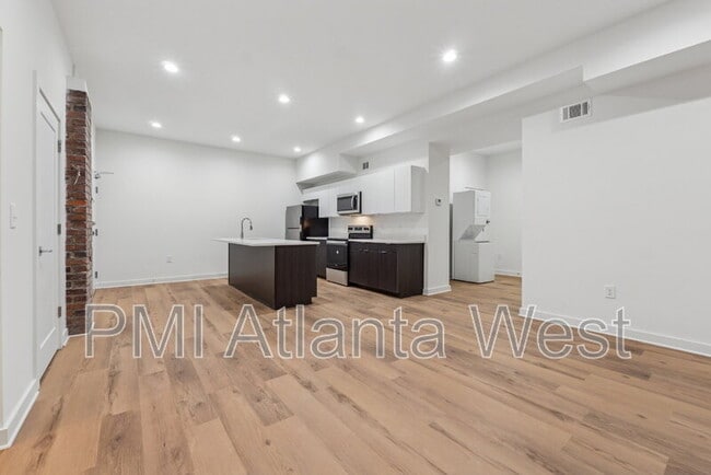 Photo - 750 Cascade Pl SW Unit 1