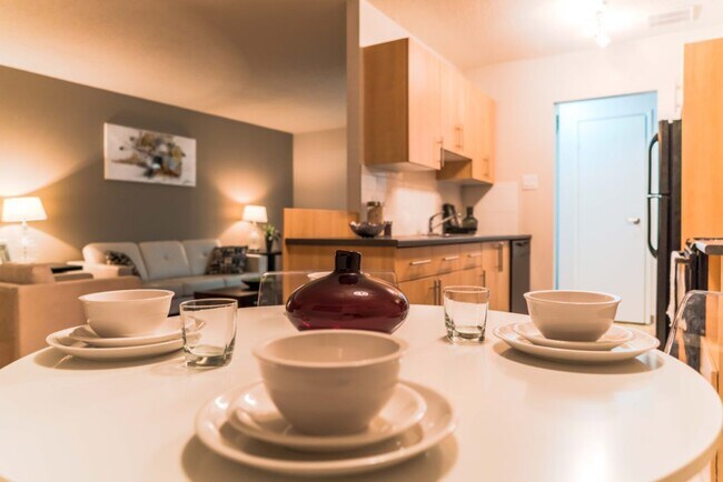 Photo - Owen Apartments