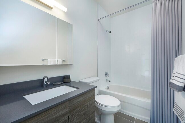 Photo - 400 Claremont Ave Unit 4003