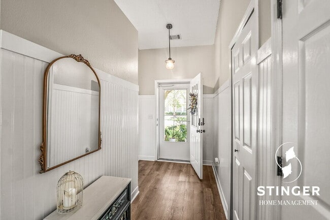 Photo - 53 Brindlewood Dr