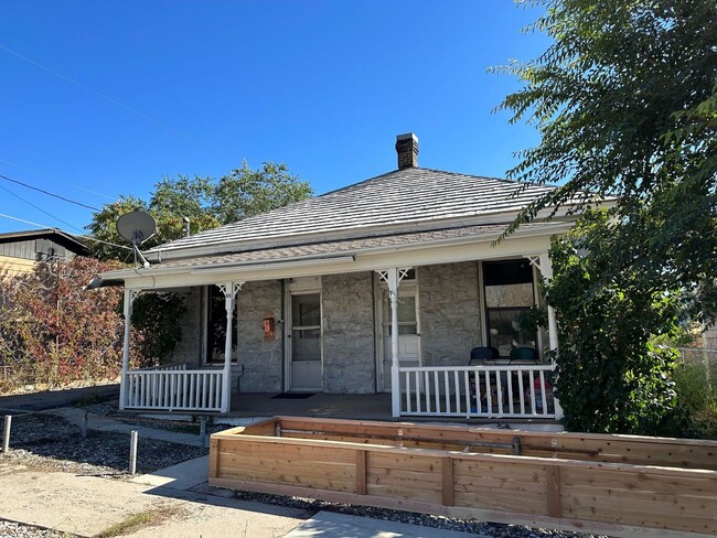 Historic Helper Cottage - Historic Helper Cottage House