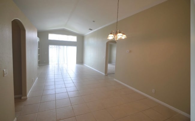 Photo - 2838 N Custer Rd