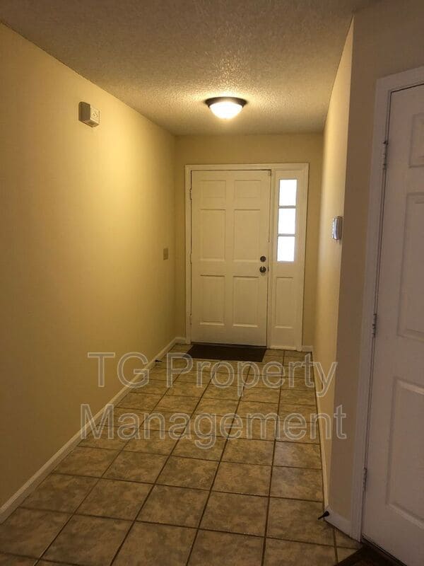 Photo - 12910 Forest Glen Ct S