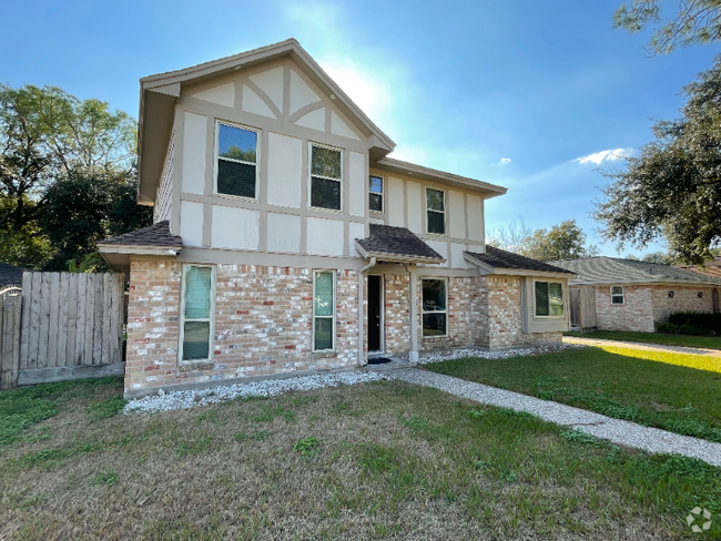 Building Photo - 14111 Wickersham Ln Rental