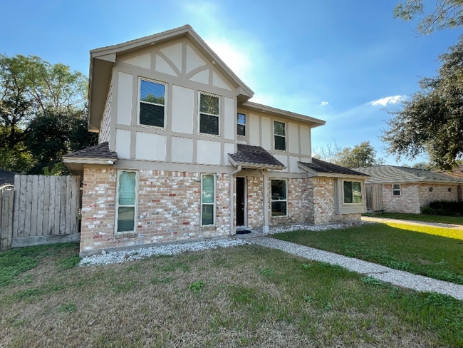 Building Photo - 14111 Wickersham Ln Rental