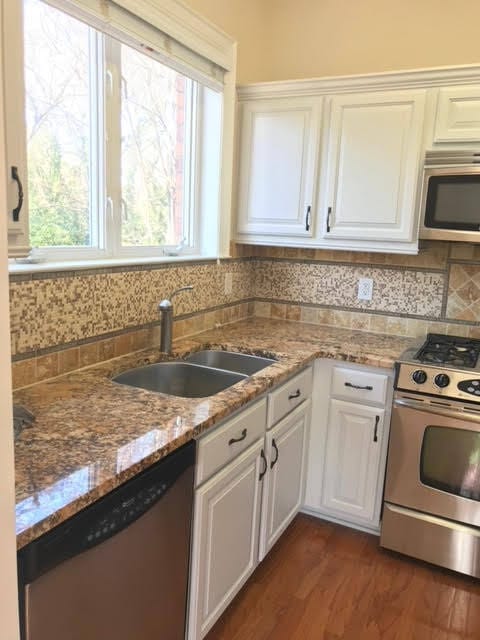 Photo - 5601 Fairview Rd Unit 2