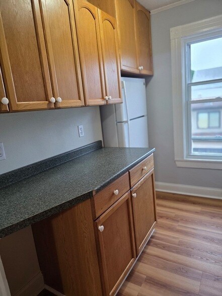 Photo - 194 Albion St Unit 3