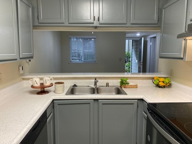 Photo - Amazing Condo Nestled in the Oakland Hills W/ Parking, Laundry & Patio!