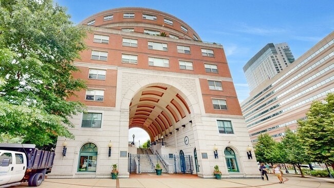 Building Photo - 150 Staniford St Unit 704