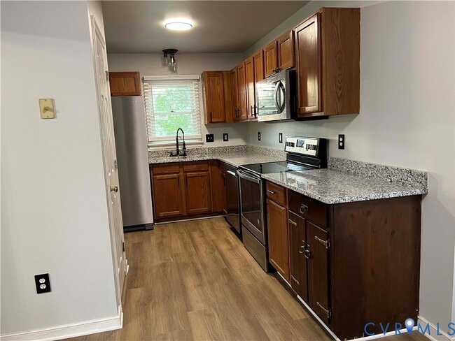 Photo - 1020 Telegraph Station Ln