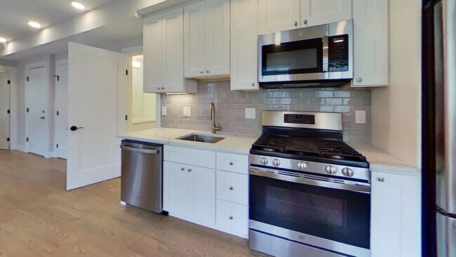 Photo - 8 Rush St Unit 1