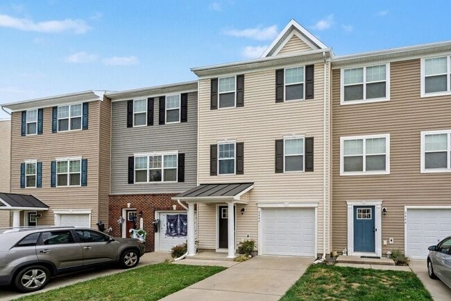 Photo - 2444 Drake Ln