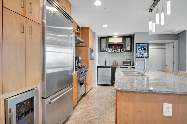 Photo - 1120 E Kennedy Blvd Unit 1512