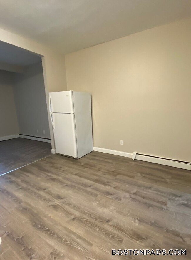 Photo - 663 Middle St Unit 23